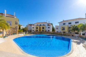 Casa Pips-elegant 3 Bed House In O Pomar Resort